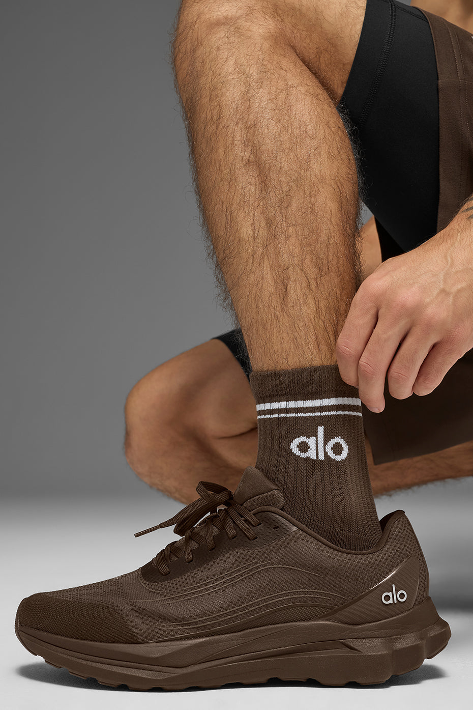 Unisex Half-Crew Throwback Sock - Espresso/White