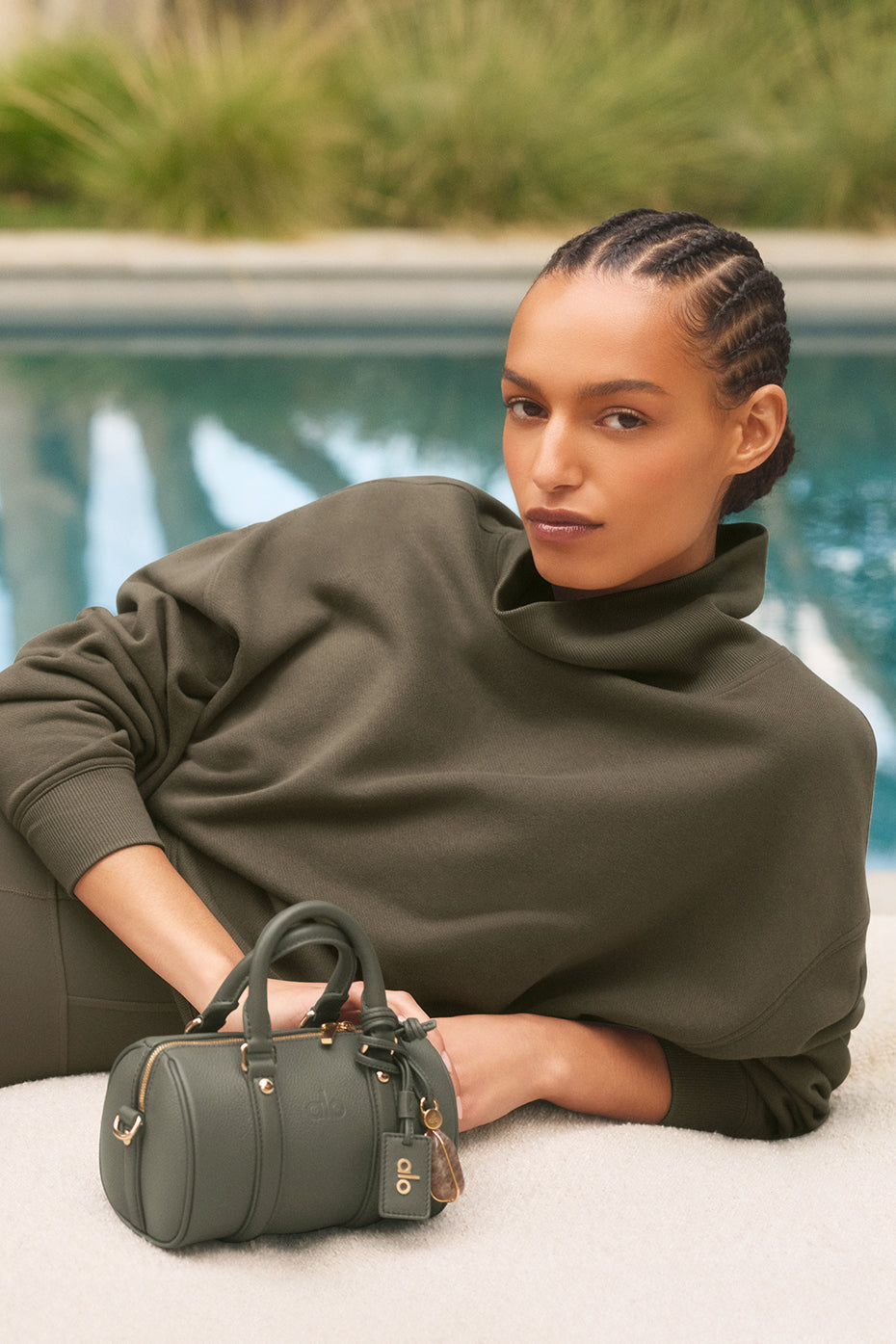 Hazy Mock Neck Pullover - Olive Tree