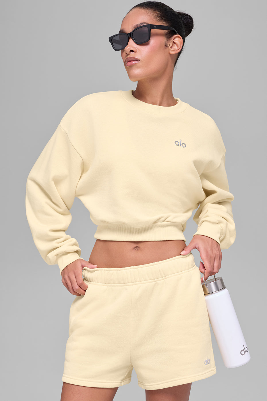 Cropped Accolade Crewneck - Candlelight Yellow