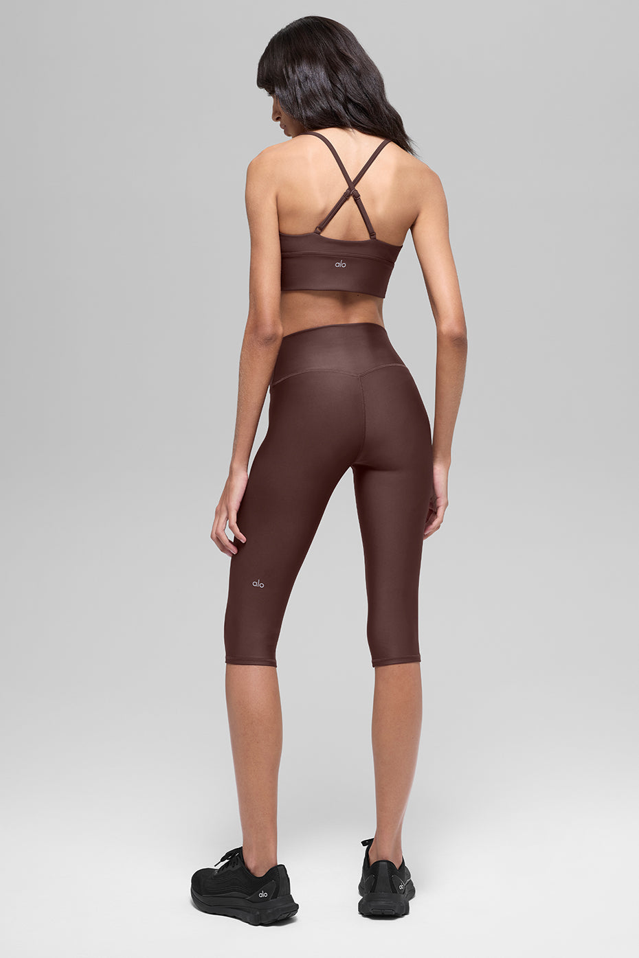 16 High-Waist Airlift Capri - Brownstone