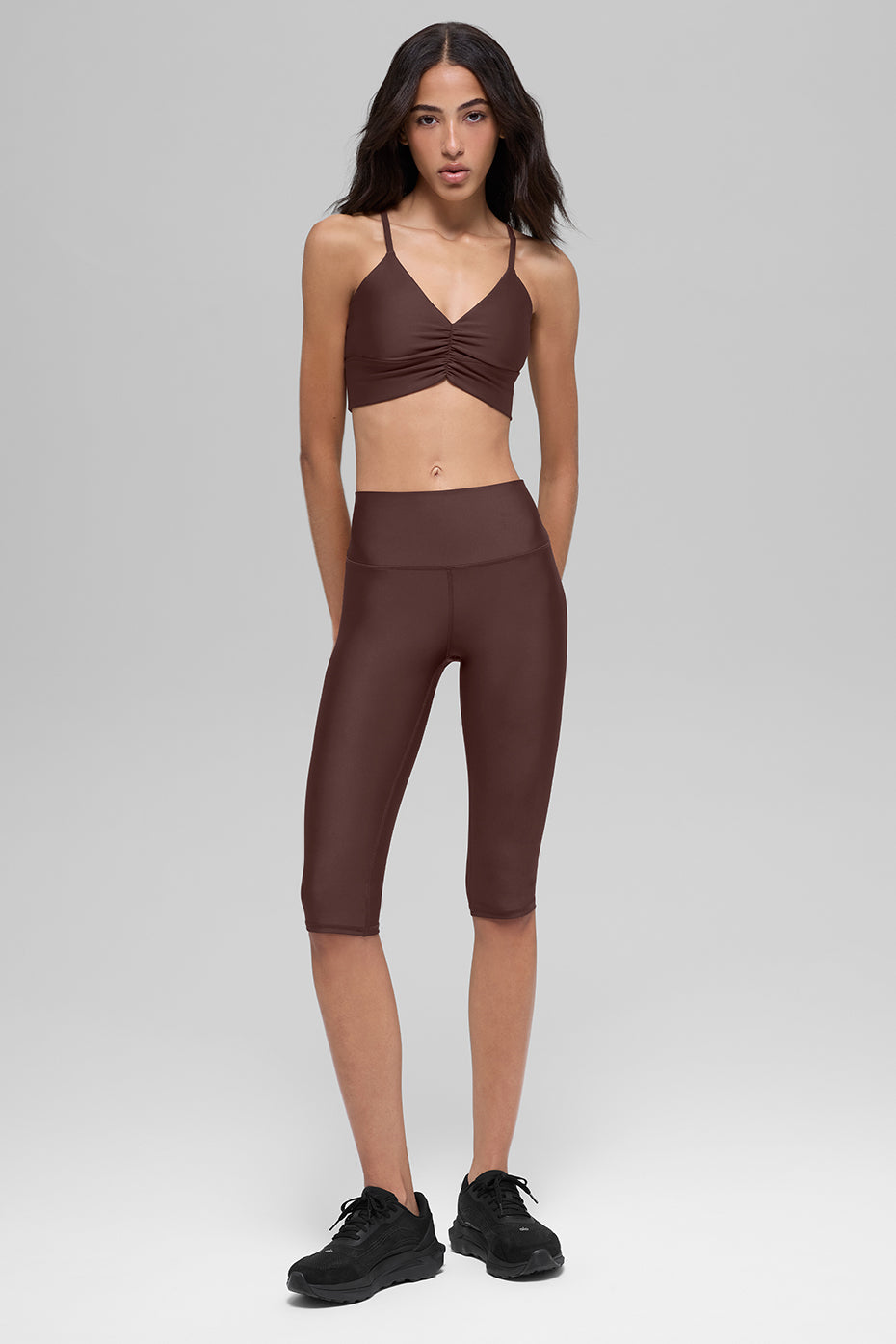 16 High-Waist Airlift Capri - Brownstone
