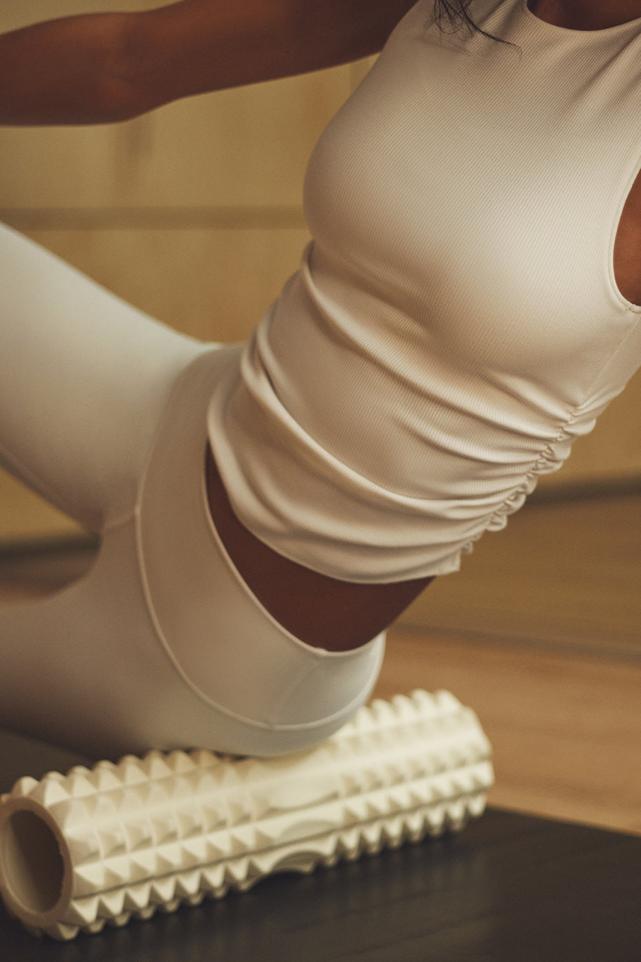 Ribbed En Pointe Tank - Ivory